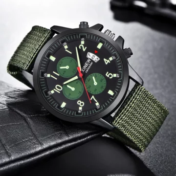 Rugged Men's Waterproof Quartz Military Watch