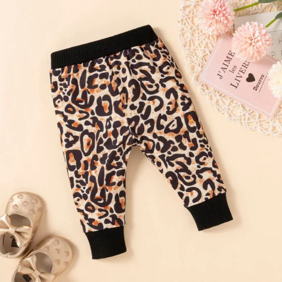 Baby Girls Fall Leopard Print Romper Set with Accessories 3 | PricZone