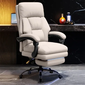 Ergonomic PU Leather Gaming Chair with Footrest 1 | PricZone