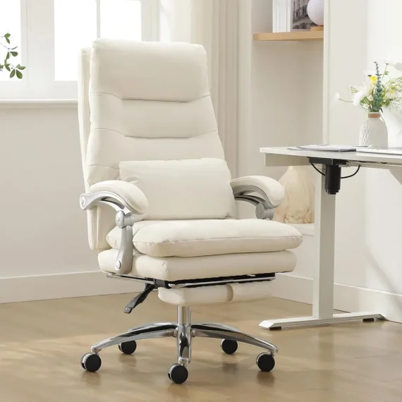 High Back Office Chair with footrest and Wheels 1 | PricZone