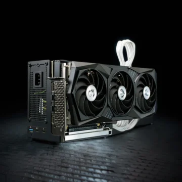 TH3P4G3 Mini eGPU Dock 85W PD 40Gbps Adapter 1