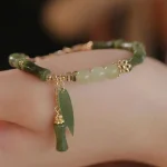 Retro Green Bamboo Beaded Bracelet with Leaf Charm 4