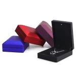 LED Illuminated Gift Box for Ring Necklace 4
