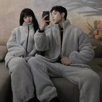 Coral Fleece Winter Pajama Set for Couples 1