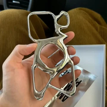 Silver Hollow Magnetic iPhone Case 1 | PricZone