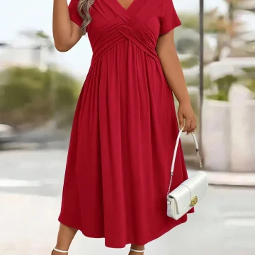 Plus Size Solid Color Twist Front Midi Dress 2