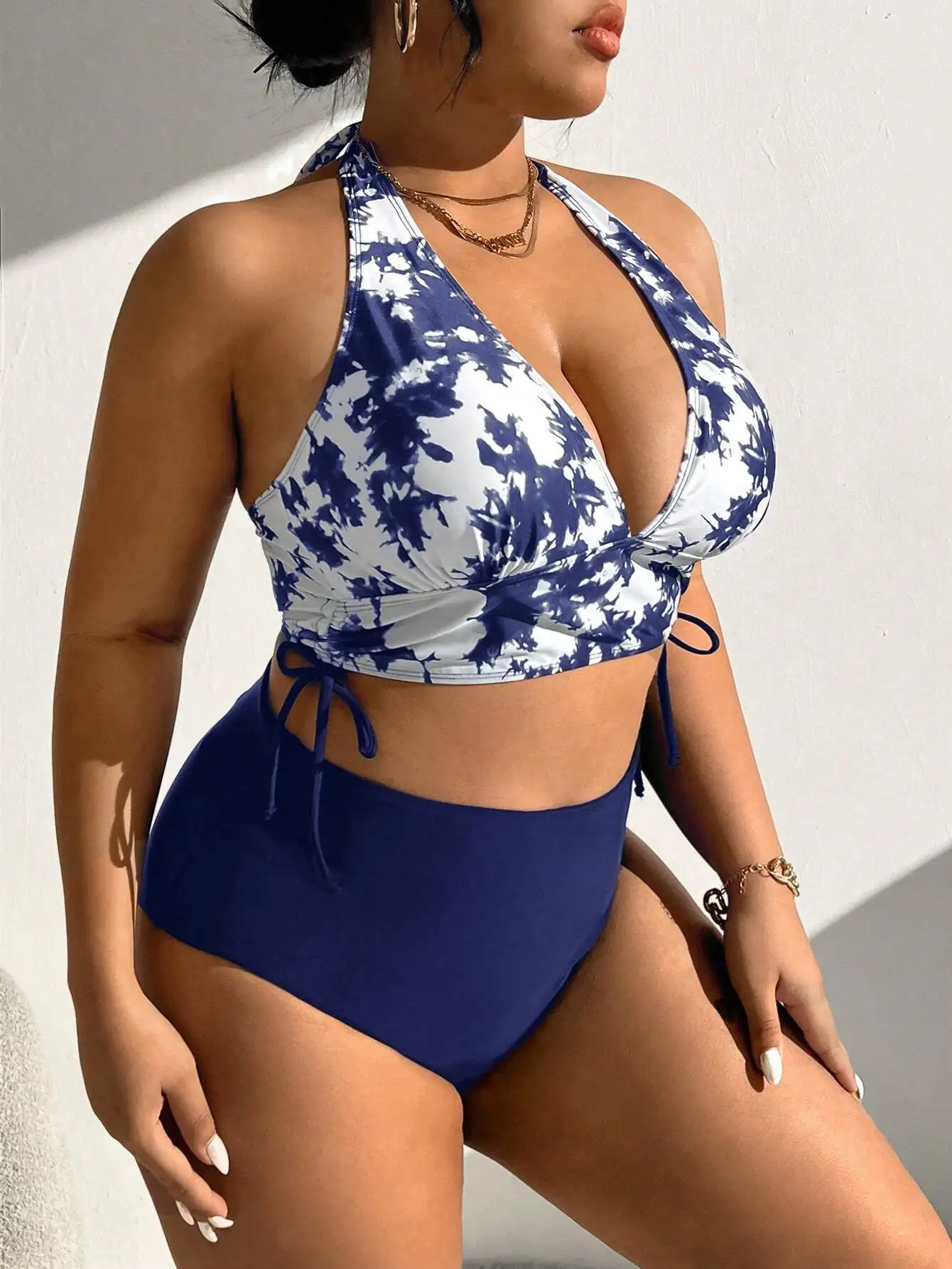 Plus Size Tie Dye Halter Neck Bikini Set for Beach Swimwear 1 | PricZone Plus Size Tie Dye Halter Neck Bikini Set for Beach Swimwear 1 | PricZone