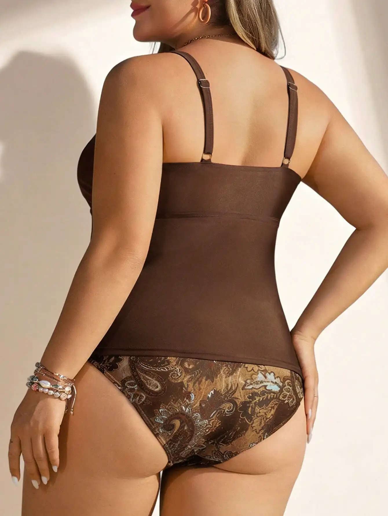 Plus Size Womens Khaki Minimalist Beach Swimsuit Set 5 | PricZone Plus Size Womens Khaki Minimalist Beach Swimsuit Set 5 | PricZone