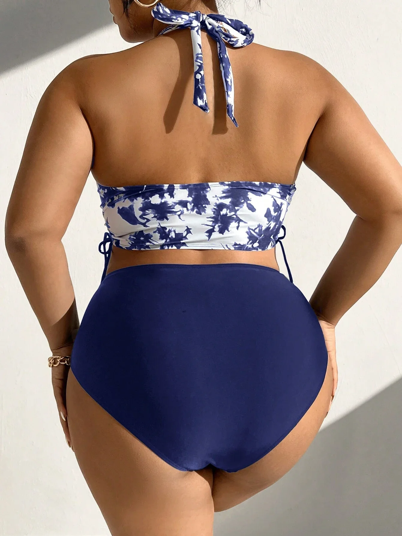 Plus Size Tie Dye Halter Neck Bikini Set for Beach Swimwear 2 | PricZone Plus Size Tie Dye Halter Neck Bikini Set for Beach Swimwear 2 | PricZone
