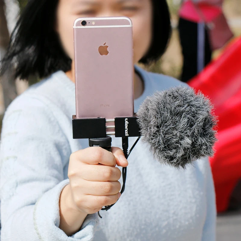 Universal Smartphone Tripod Mount for Iphone and Other 5 | PricZone Universal Smartphone Tripod Mount for Iphone and Other 5 | PricZone