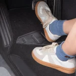 Black Leather Car Floor Mats with Anti Slip Backing 3 | PricZone