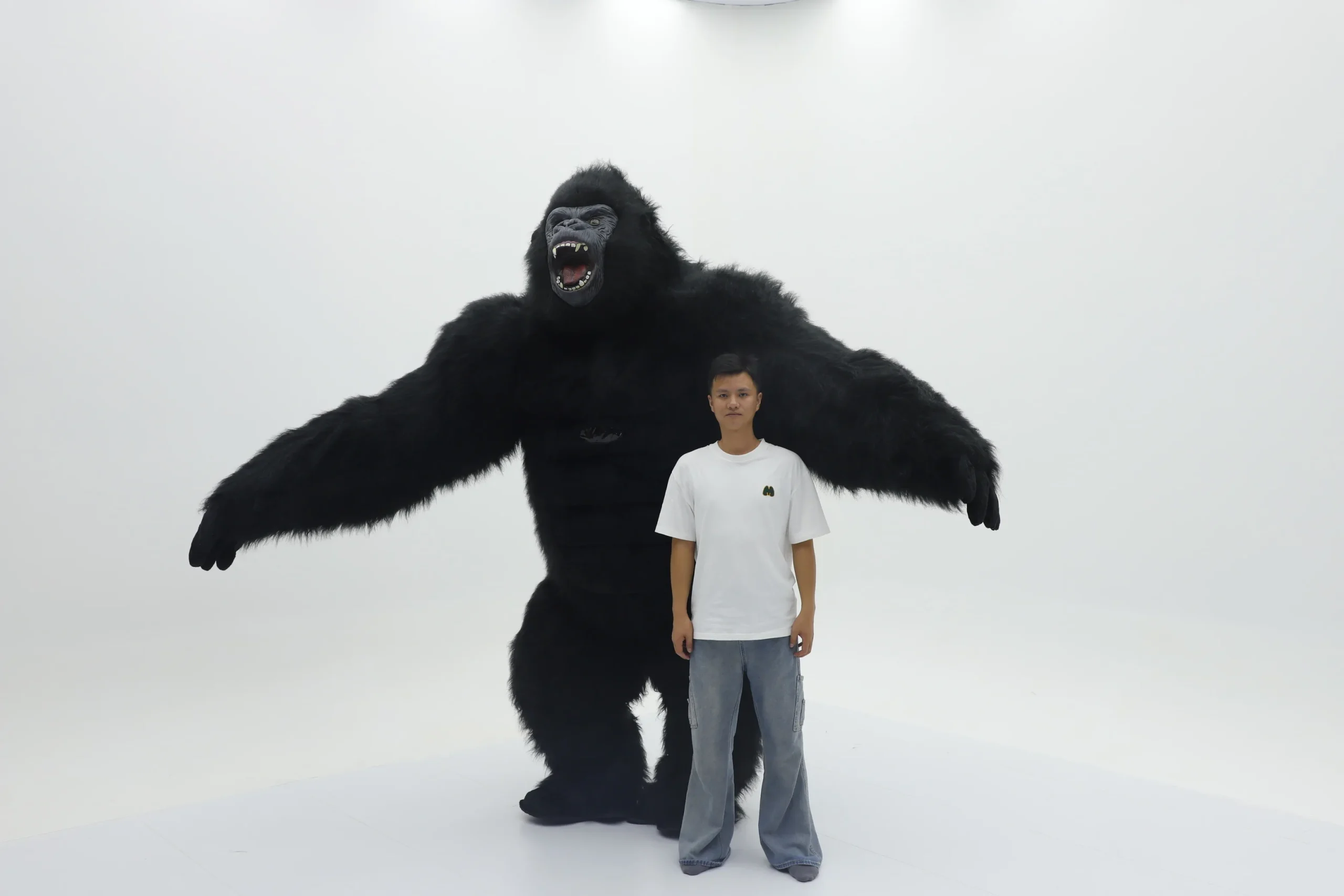 26M3M King Kong Inflatable Costume Mascot with Battery 6 | PricZone 26M3M King Kong Inflatable Costume Mascot with Battery 6 | PricZone